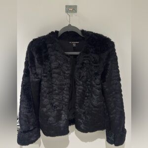 Black Faux Fur Jacket | (Size Small)